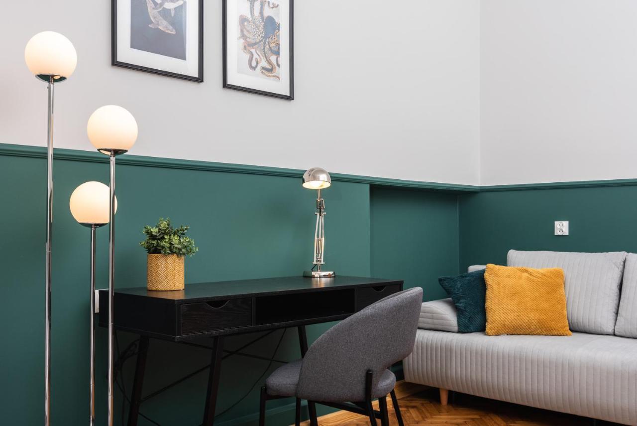 Classy Old Town Apartment - By Upstairs Krakov Exteriér fotografie