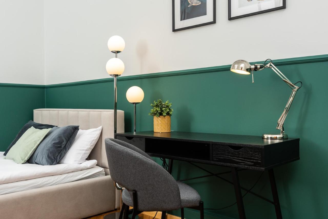 Classy Old Town Apartment - By Upstairs Krakov Exteriér fotografie